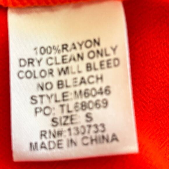 Umgee Vibrant Red/Orange V-Neck Flutter Sleeve Babydoll Top Size Small - Picture 7 of 9